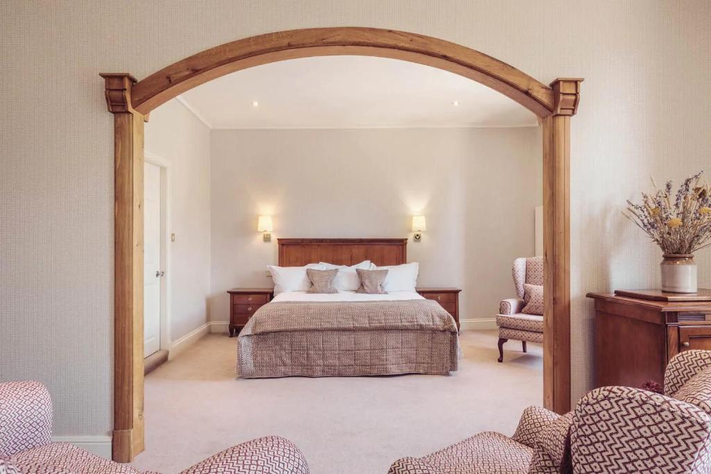 Lakeside Hotel and Spa - 