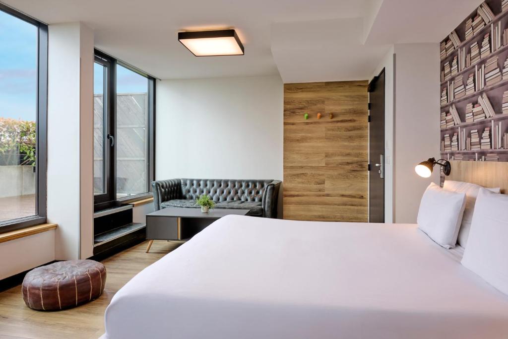 Hotel photo 32