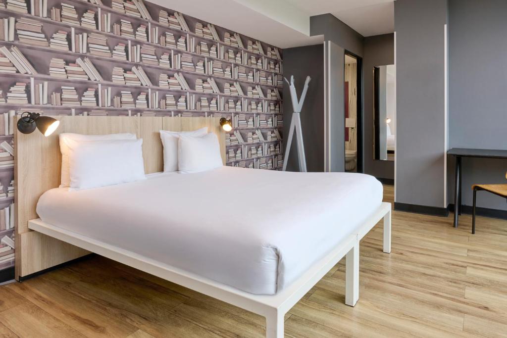 Hotel photo 30
