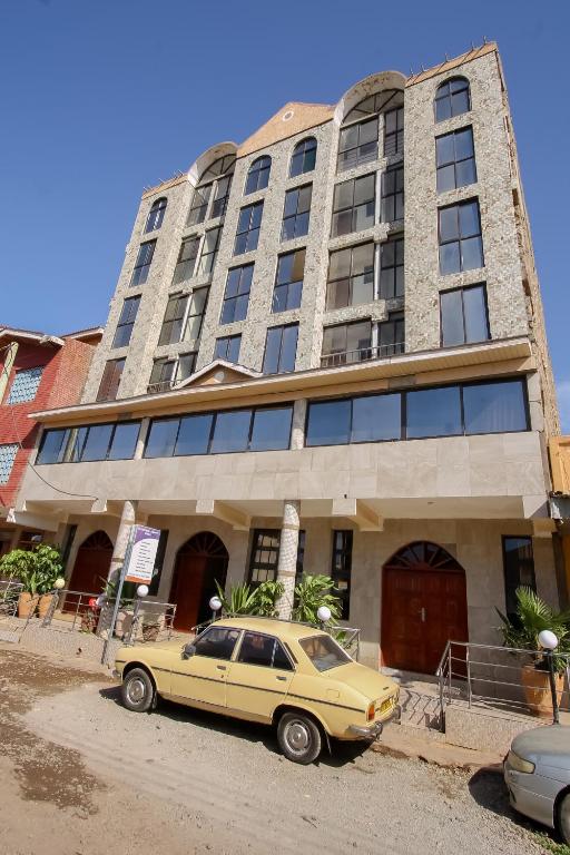Silver Bells Hotel - Housity