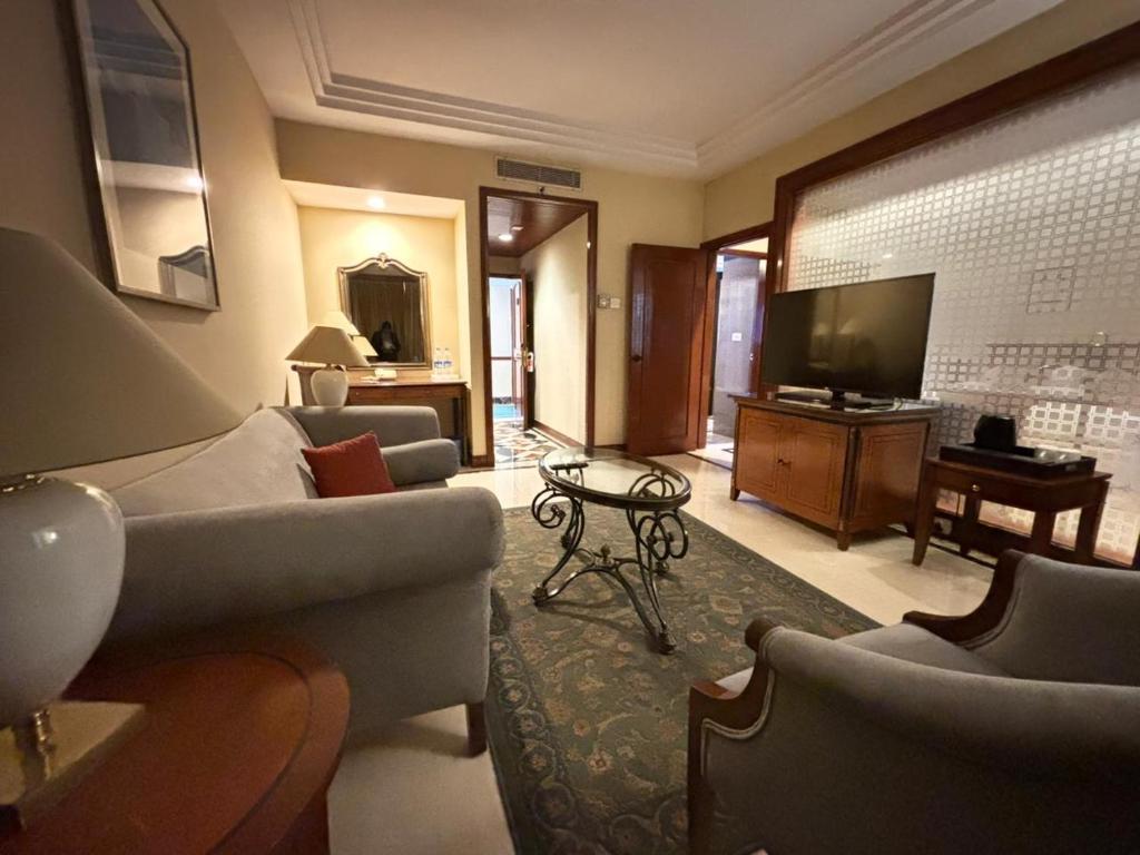لابی و فضای عمومی Hotel The Hans - Connaught Place, New Delhi - تصویر ۵