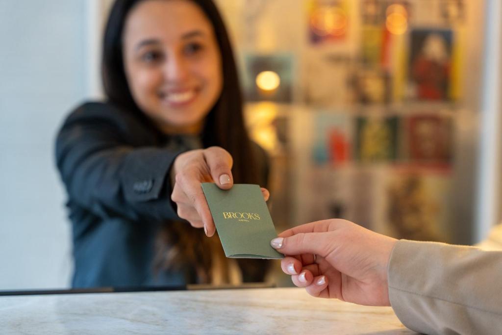 Brooks Hotel - Resim 13