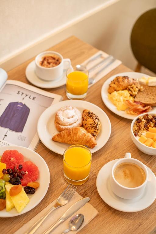 Hotel Lugano Barcelona - Resim 23