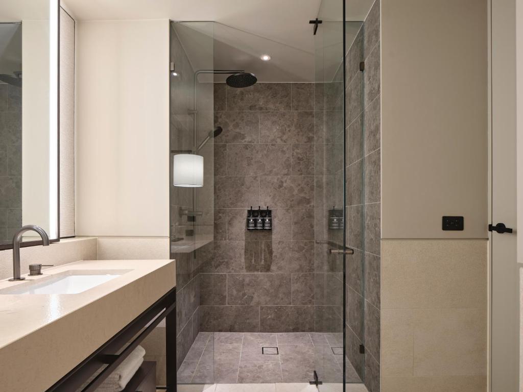 Hotel Realm - Resim 5