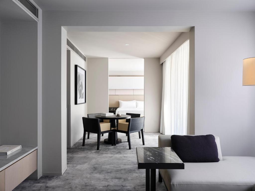 Hotel Realm - Resim 3