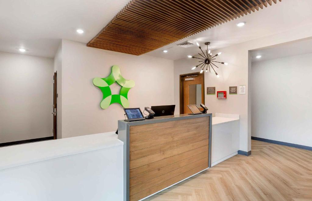 Extended Stay America Premier Suites - Bradenton photo