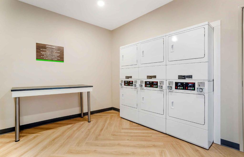 Extended Stay America Premier Suites - Bradenton photo