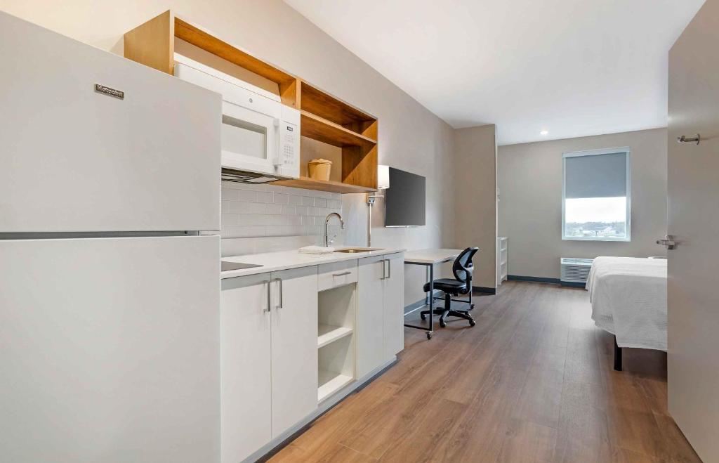 Extended Stay America Premier Suites - Bradenton photo