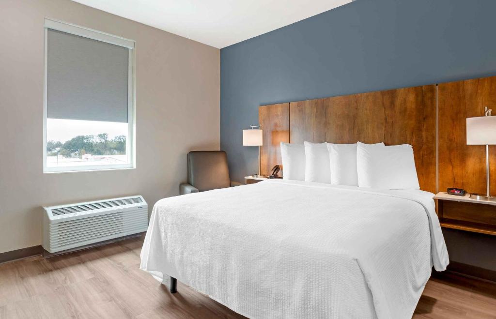 Extended Stay America Premier Suites - Bradenton photo
