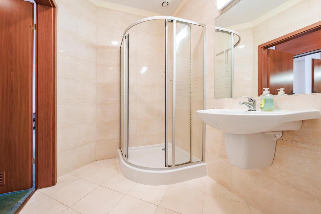 Przystań Sobieszewo VEGA - Chambre Lits Jumeaux Avec Salle De Bains Privative