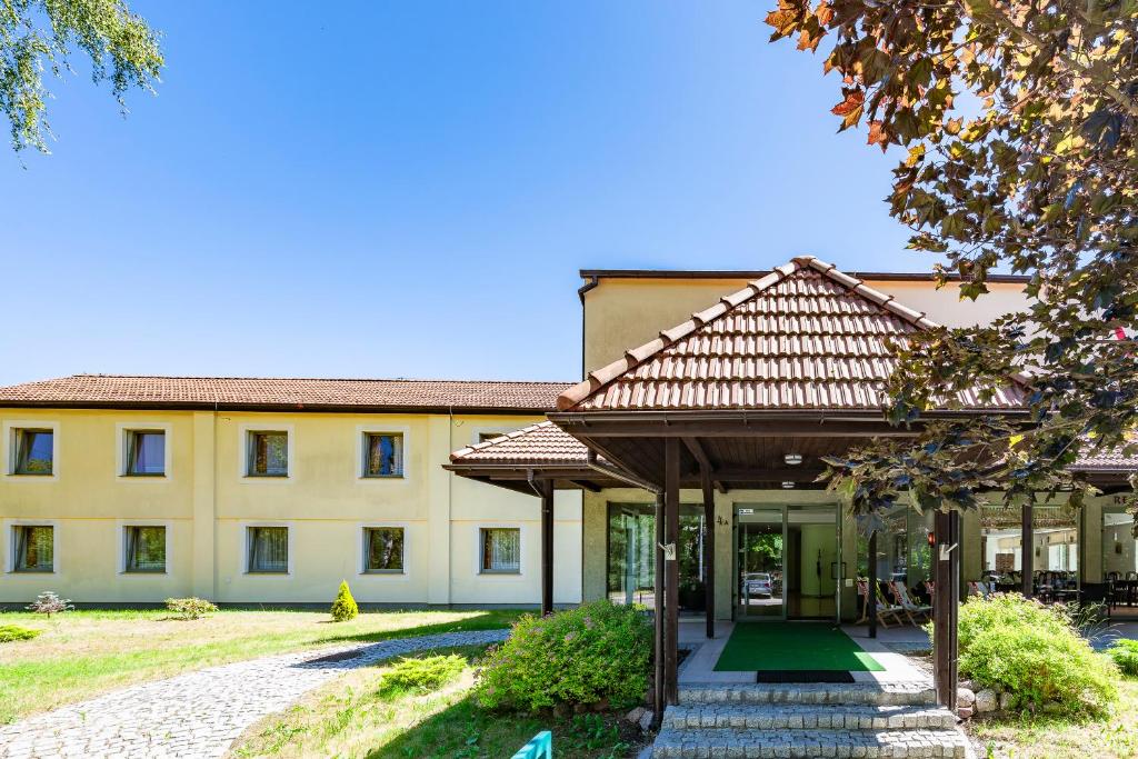 Hotel Sobieszewo - Resim 1
