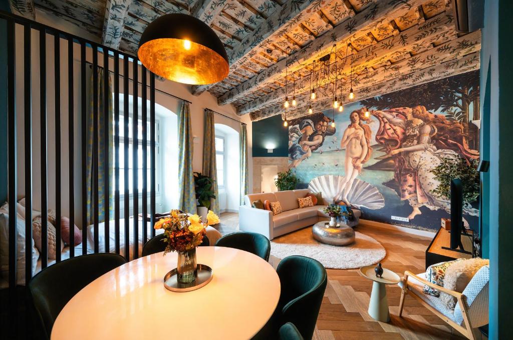 Old Royal Post Boutique Hotel & Premium Suites - Resim 14