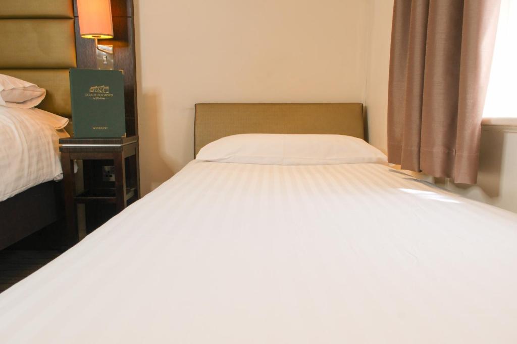 Coach & Horses Hotel - Resim 5