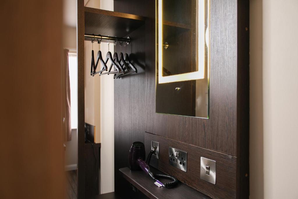 Coach & Horses Hotel - Resim 21