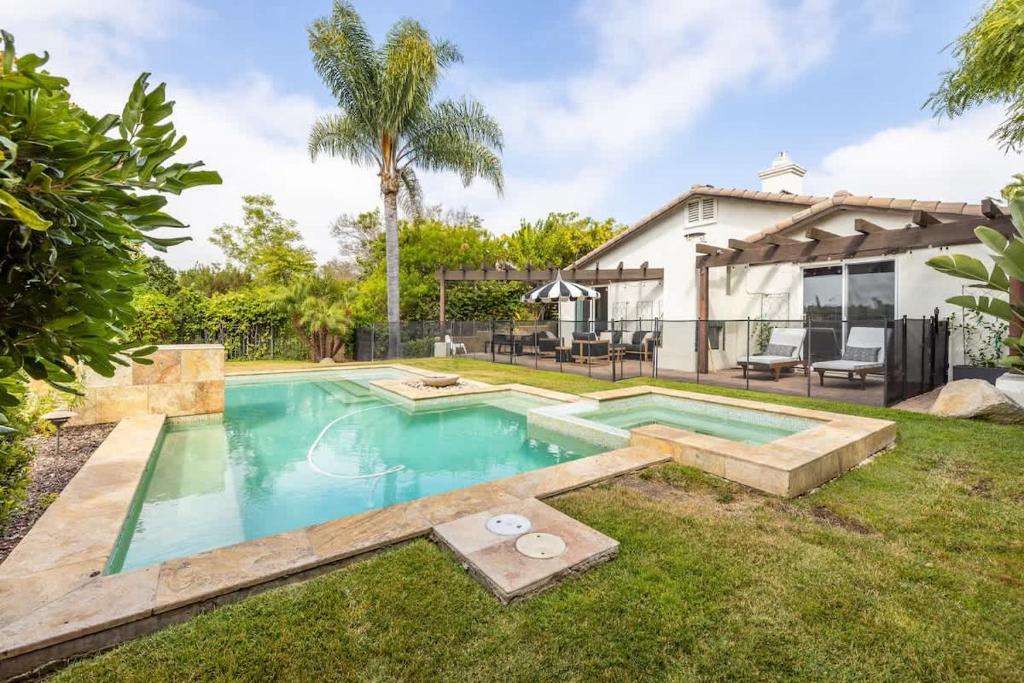 Picture of Gated Home With Pool & Hot Tub, Vista (updated prices 2026)