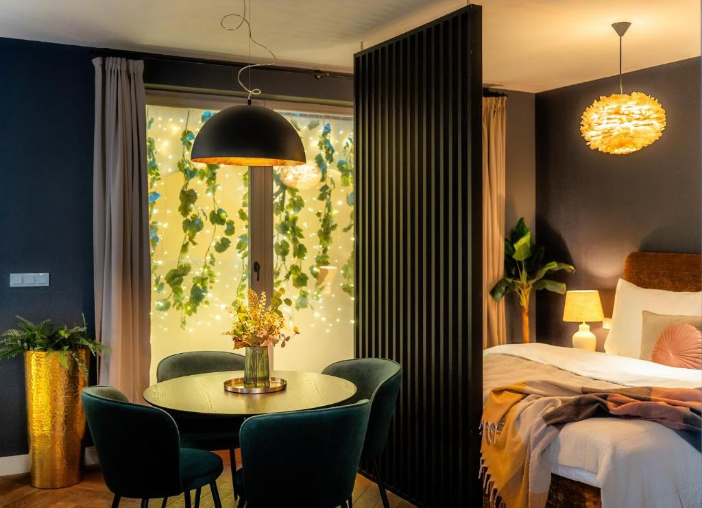 Old Royal Post Boutique Hotel & Premium Suites - 17