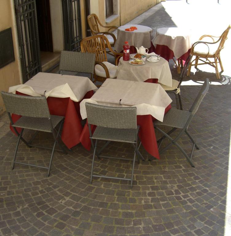 Restaurace v ubytování Albergo Ristorante del Cacciatore