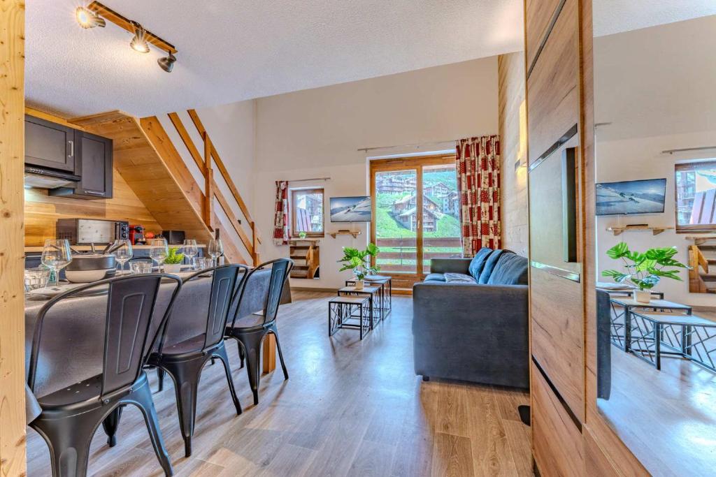 Cosy 2BR Apartment Ski-In Ski-Out Heart of Val Tho, Val Thorens ...