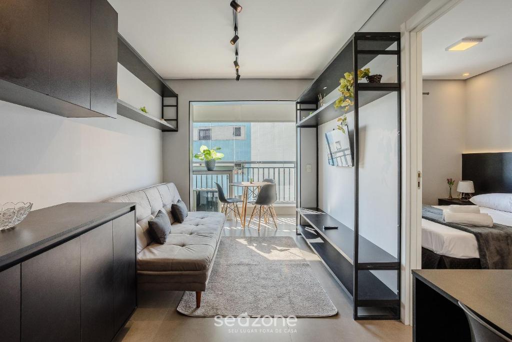 Postel nebo postele na pokoji v ubytování Apto c/ Varanda Gourmet a 190m do Metrô - WAL0714