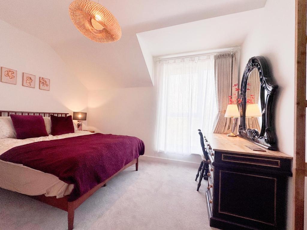 Ένα ή περισσότερα κρεβάτια σε δωμάτιο στο Eden Gateway full equipment brand new bright and modern En-suite Double bedroom - room 3 near city centre