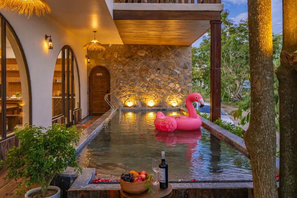 Swimmingpoolen hos eller tæt på Alana Riverside Retreat