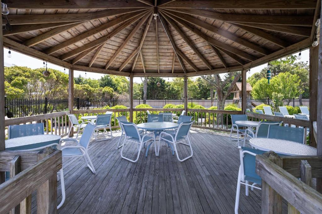 All Seasons Resort, Trademark Collection by Wyndham photo