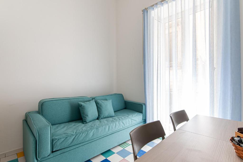 Appartamenti La Dimora di Parthenope Centro Storico - Resim 12