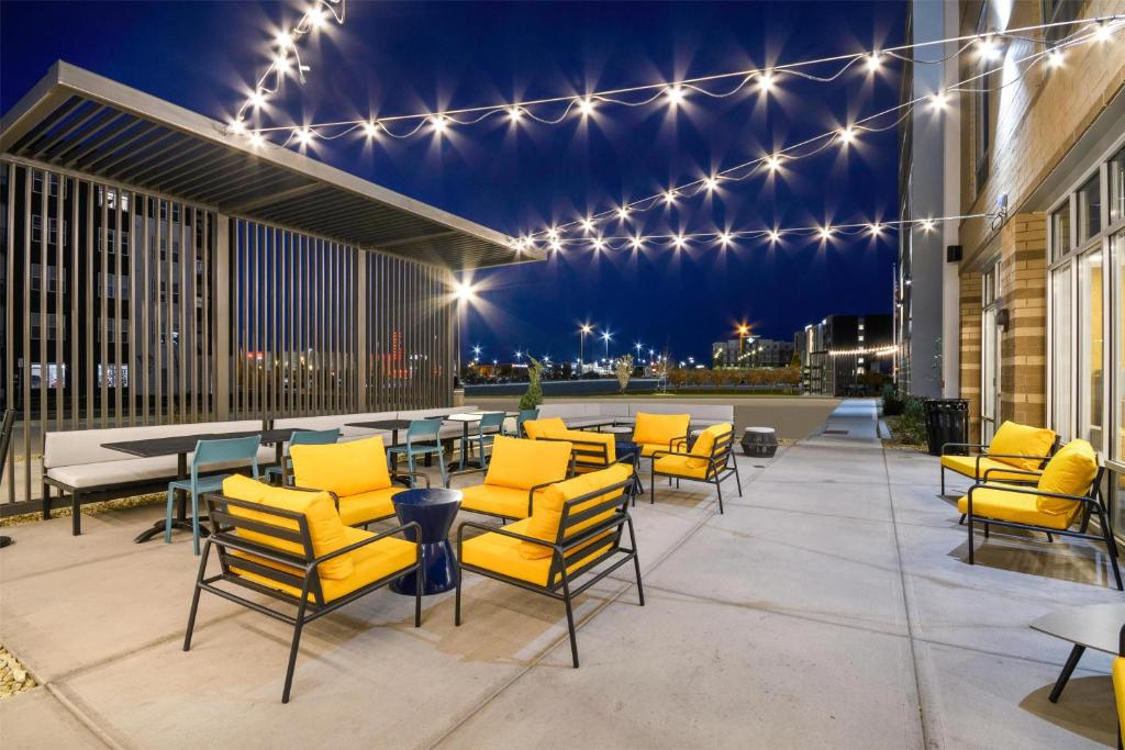 Home2 Suites By Hilton Cincinnati Midtown Oakley photo