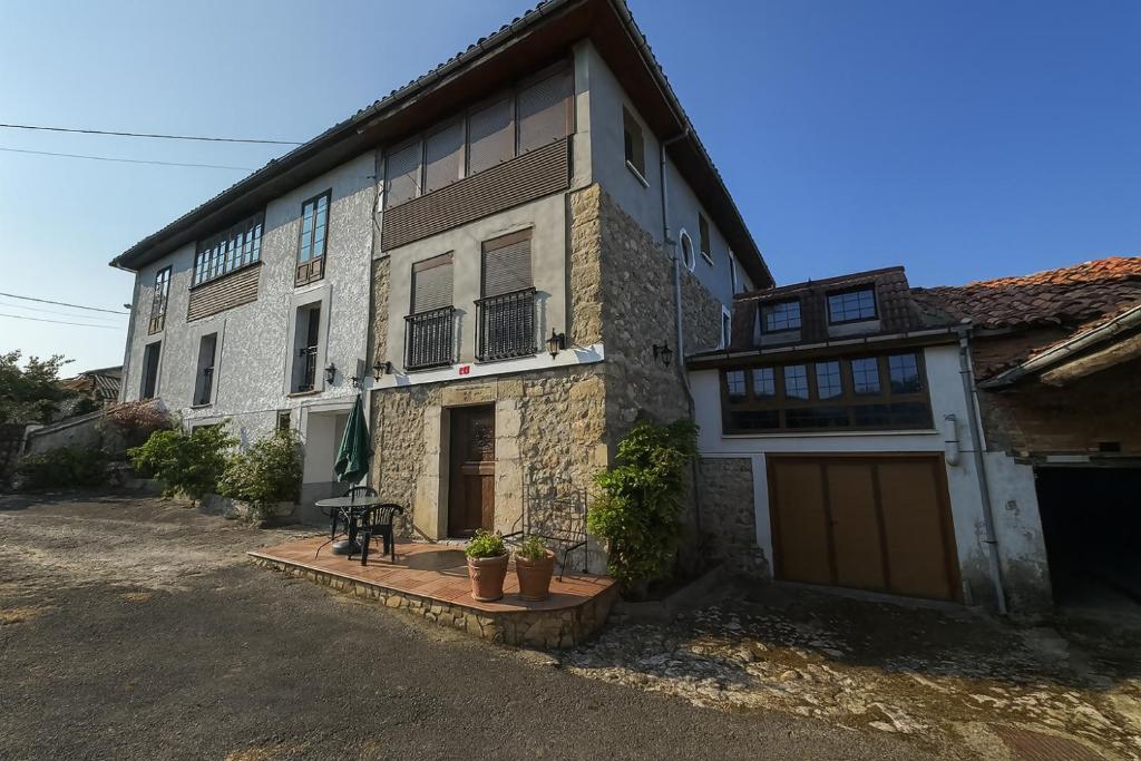 Budova, kde se vila nachází