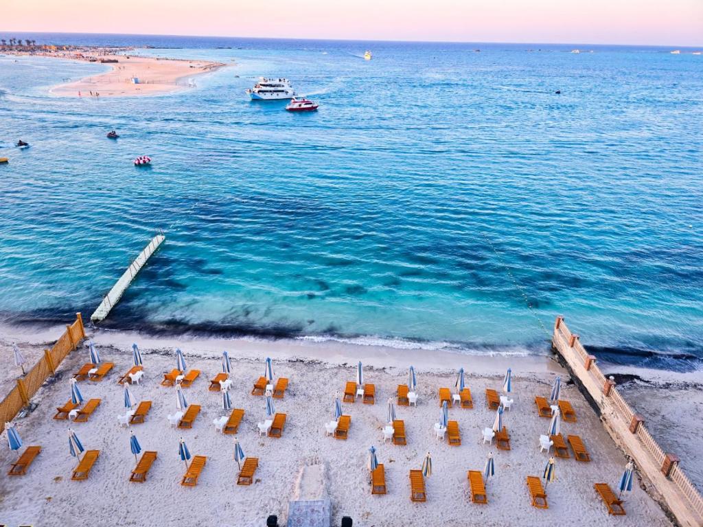 Gallery image of Alam Beausite Beach Hotel in Marsa Matruh