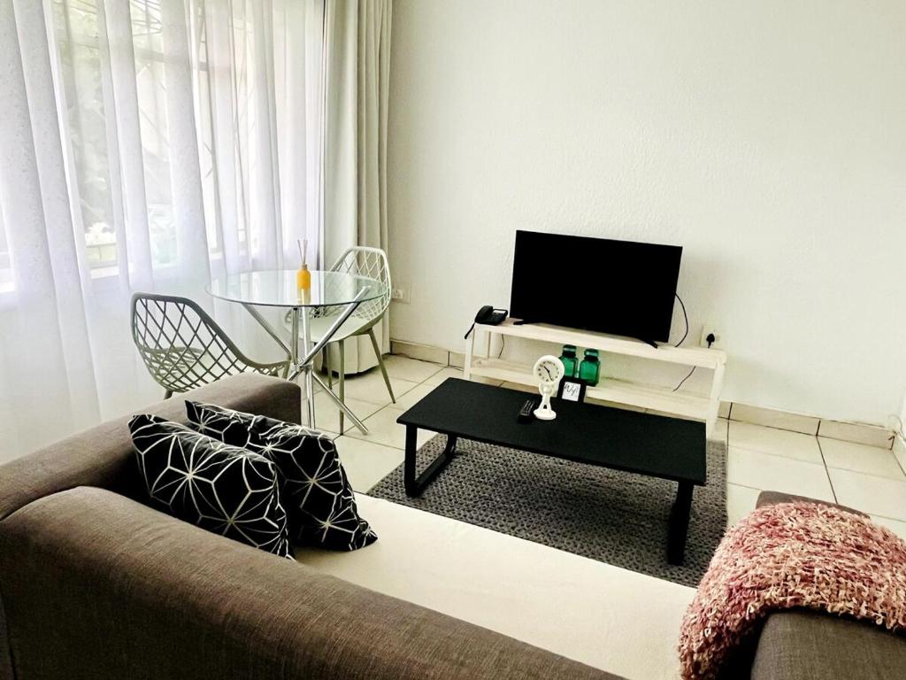 Fotografie z fotogalerie ubytování Central Maseru - 2 Bedroom Apartment v destinaci Maseru