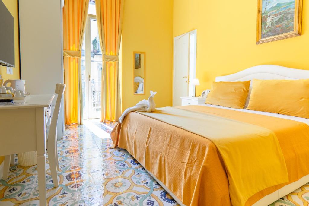 Guesthouse Adry in Naples - Housity