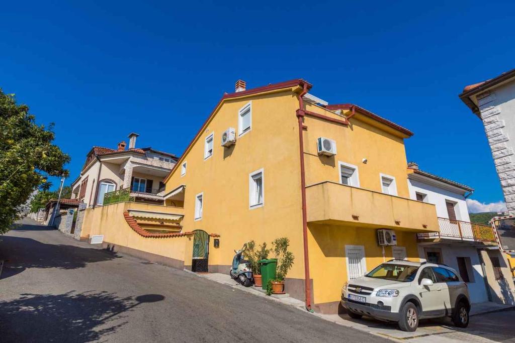 Two-Bedroom Apartment Crikvenica 1