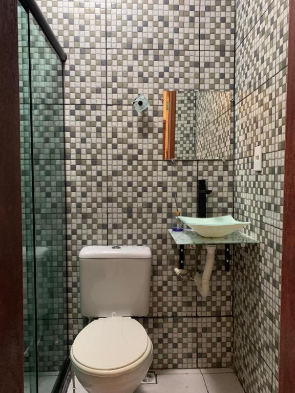 Een badkamer bij Casa Ferradurinha & Geribá