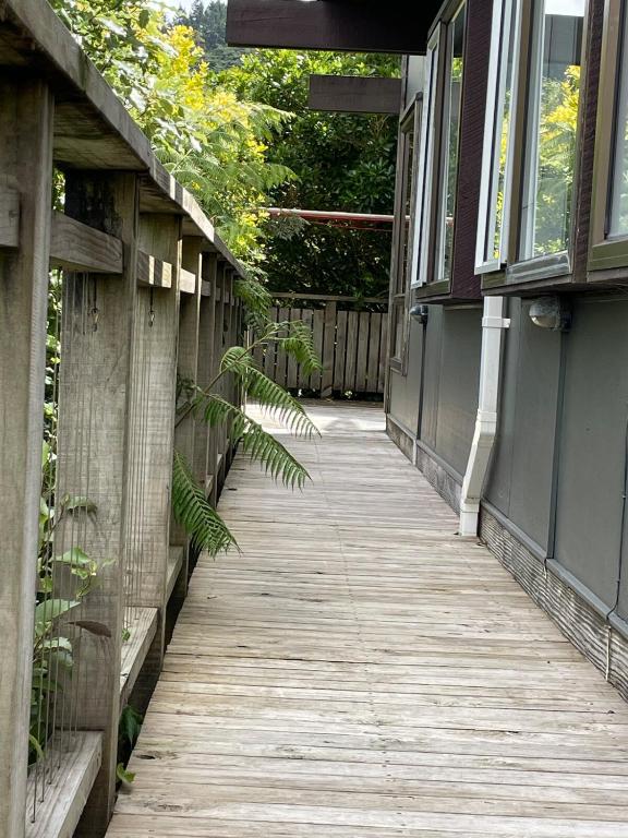 tranquil 3brms bush cabin - Resim 42