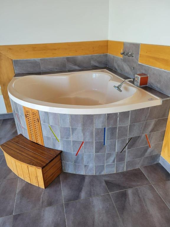 Residencia Madona del Mar - Casa Frente al Mar con Piscina