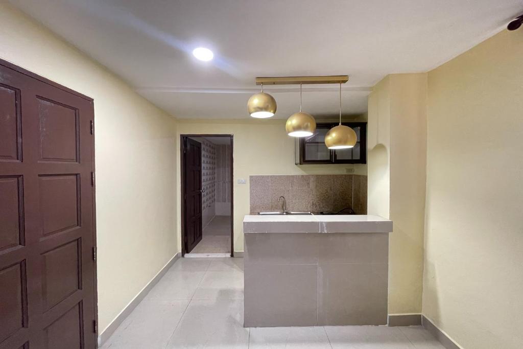 Lucky Inn Suite Pattaya - Resim 39