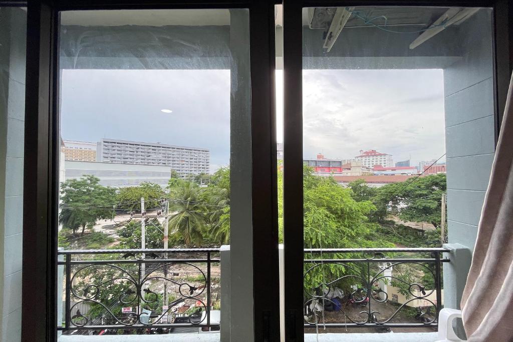 Lucky Inn Suite Pattaya - Resim 36