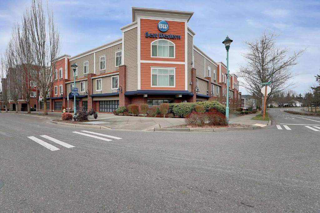 Best Western Liberty Inn DuPont JBLM photo