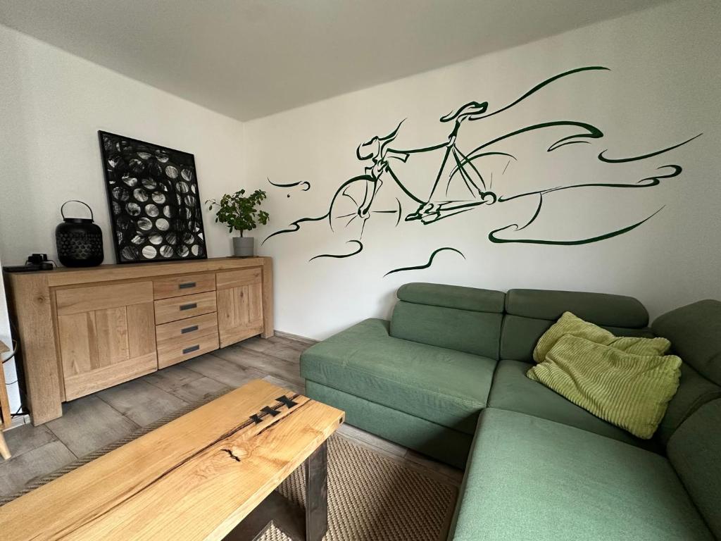 Red Bike Apart's - 14