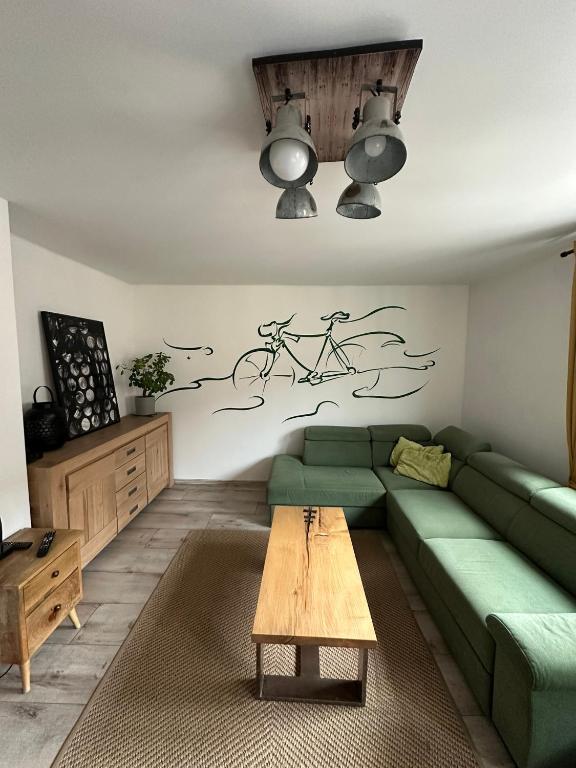 Red Bike Apart's - 13