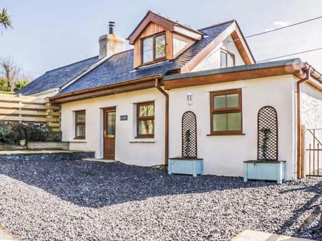 Gallery image of Tan Y Marian in Llanallgo