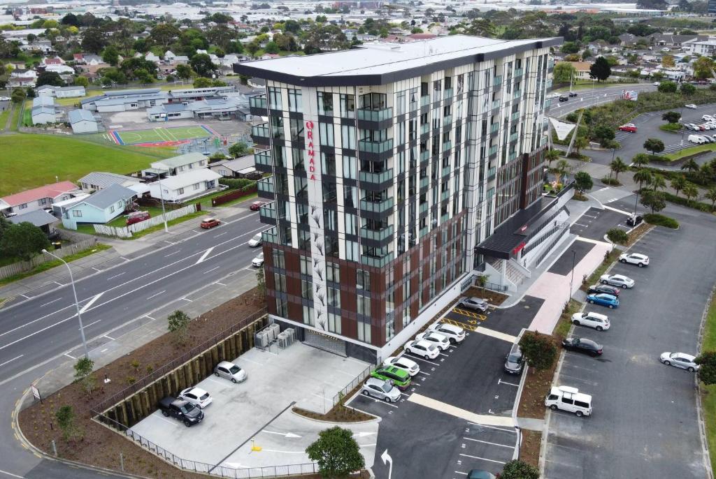 Ramada Suites by Wyndham Auckland Manukau Pacfic Centre - Resim 4