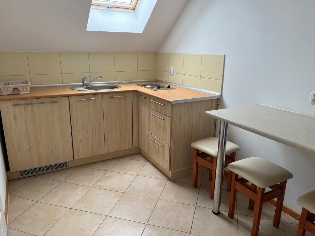 Apartamenty Grzybowo - Triple Room With Bathroom