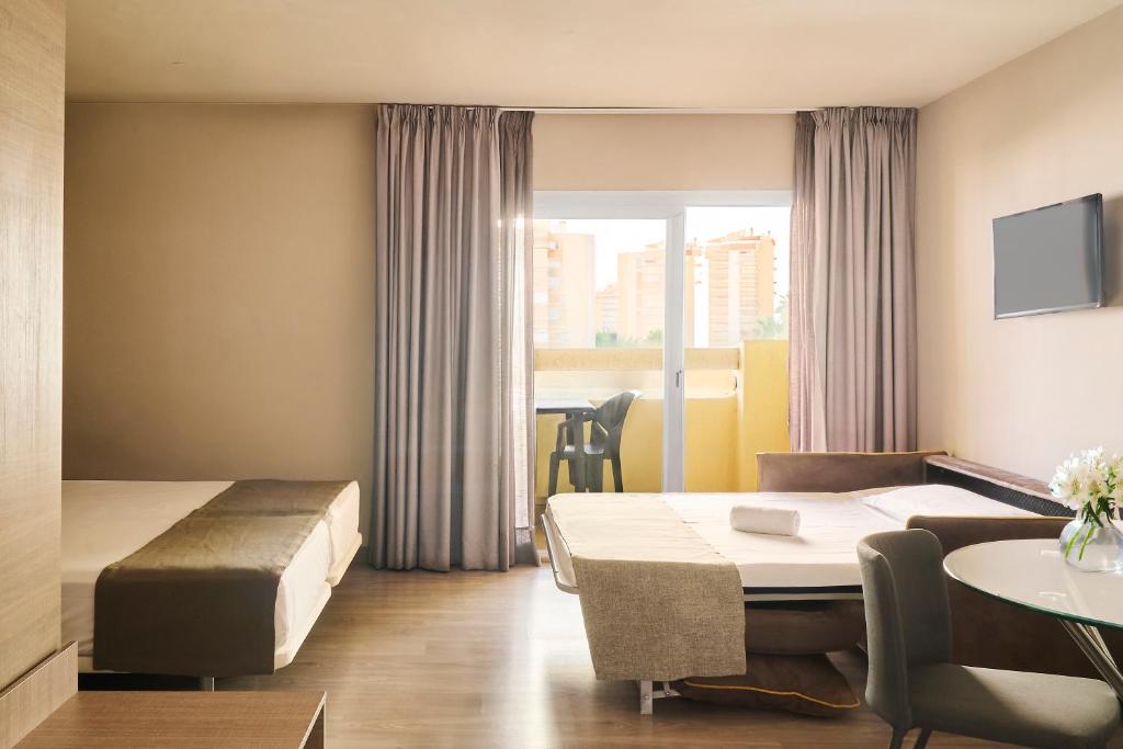 Ona Marbella Inn - Resim 2