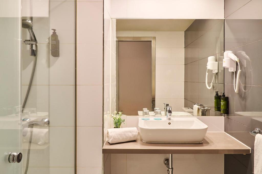 Ona Marbella Inn - Resim 22