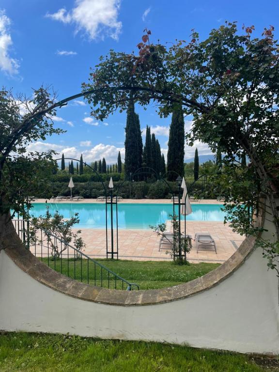 Πισίνα στο ή κοντά στο Villa Santa Barbara