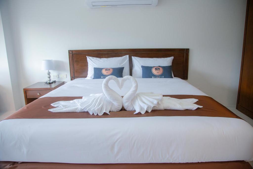 RQ Phuket Kalim Beach Blue Horizon - Resim 19