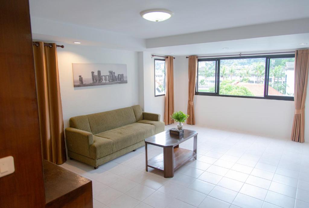 RQ Phuket Kalim Beach Blue Horizon - Resim 20