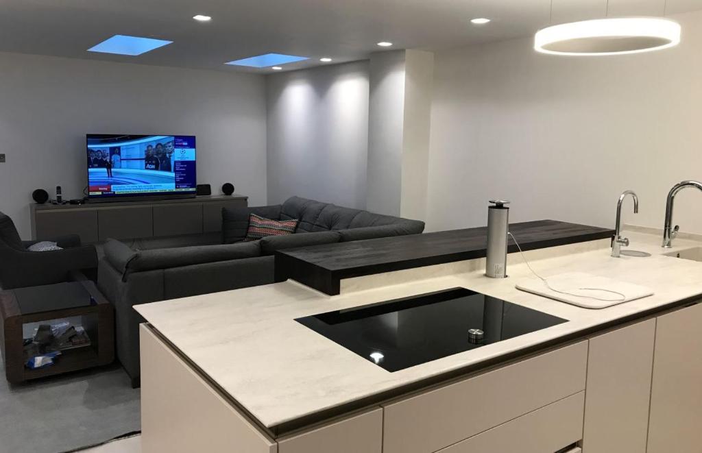 1820 Boutique Rooms & Suites - Resim 4